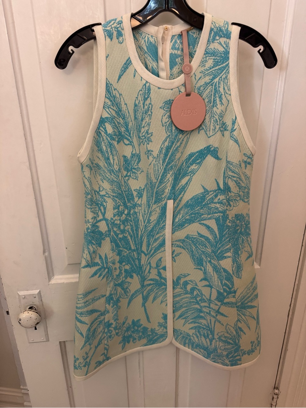 Alexis Cream and Turquoise Botanical Tank Top NWT